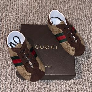 Gucci Logo Baby lace up shoes-New size 19